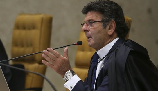 Presidente do STF critica "falsos profetas do patriotismo" e manda recado para Bolsonaro: "crime de responsabilidade" 