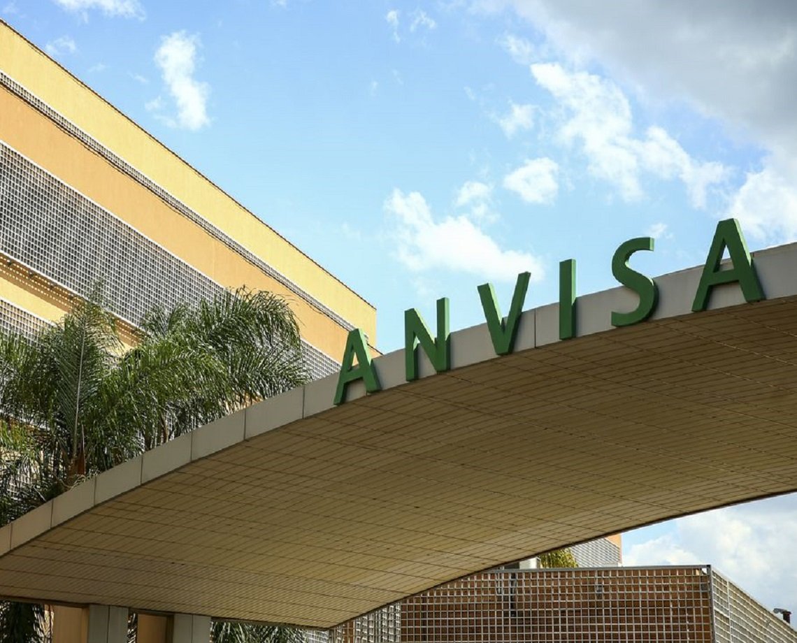 Em caráter experimental, Anvisa aprova medicamento para tratamento de casos leves e moderados da Covid-19