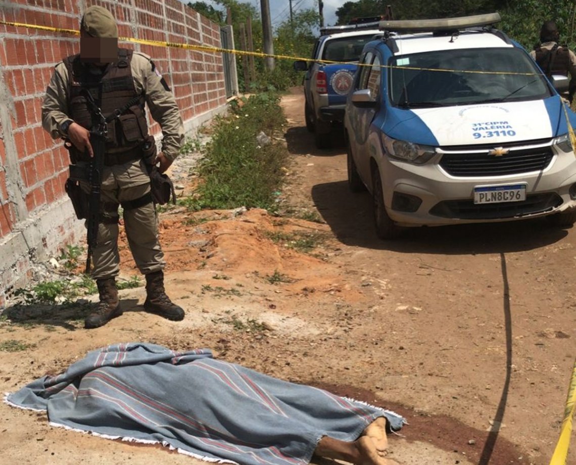 Homem é fuzilado com cerca de 40 disparos em Salvador; região da cabeça foi a mais atingida