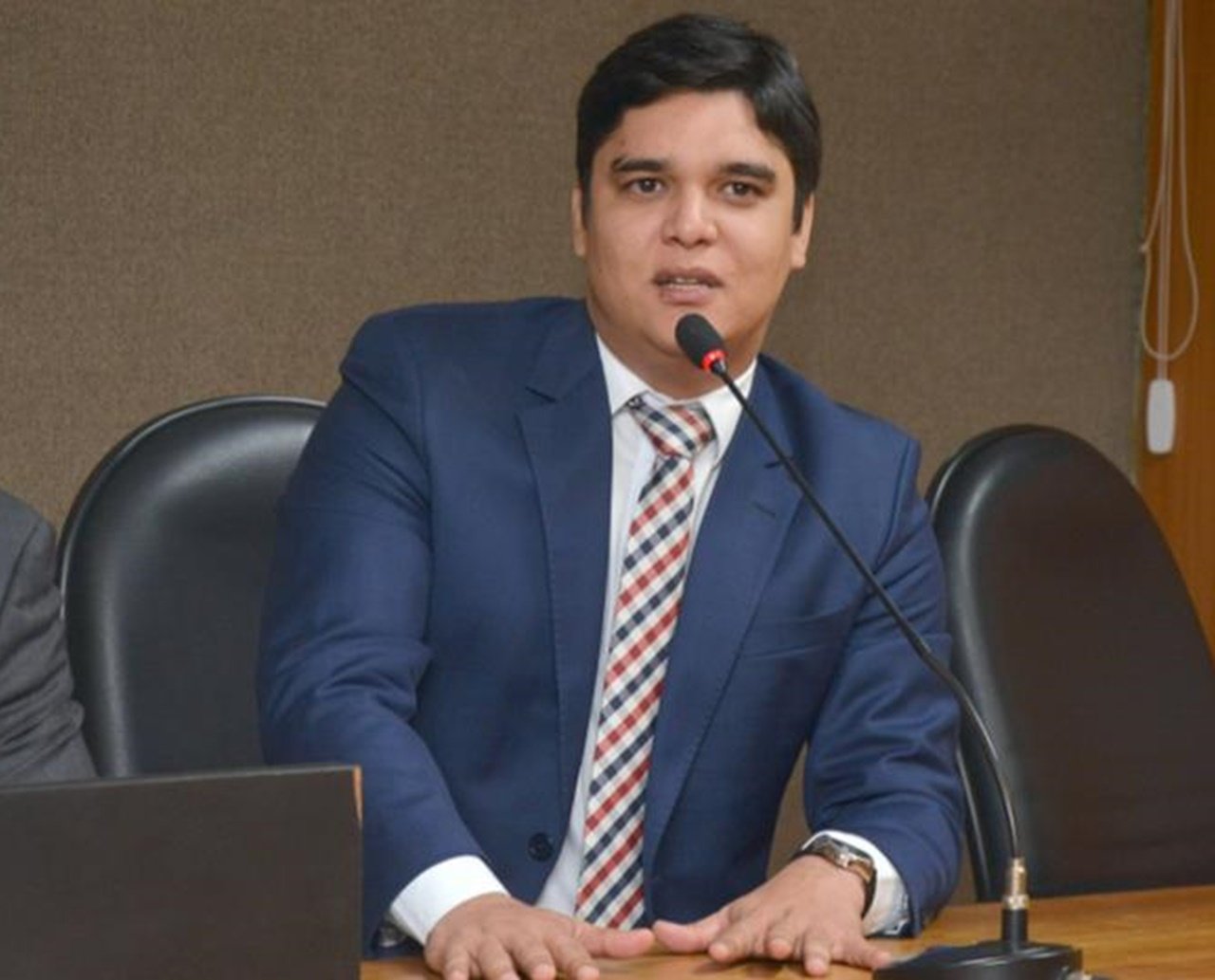 Deputado sugere perda imediata do combustível em casos de transporte irregular