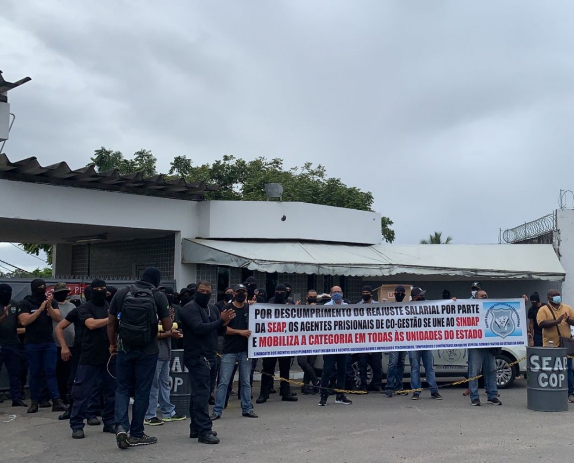 Monitores de ressocialização reivindicam reajuste salarial e paralisam atividades no Complexo Penitenciário da Mata Escura