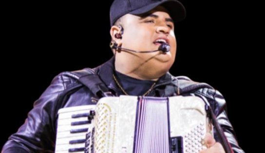 "Me chama que eu vou": Tarcísio do Acordeon faz primeiro show na Bahia e ingressos já estão à venda