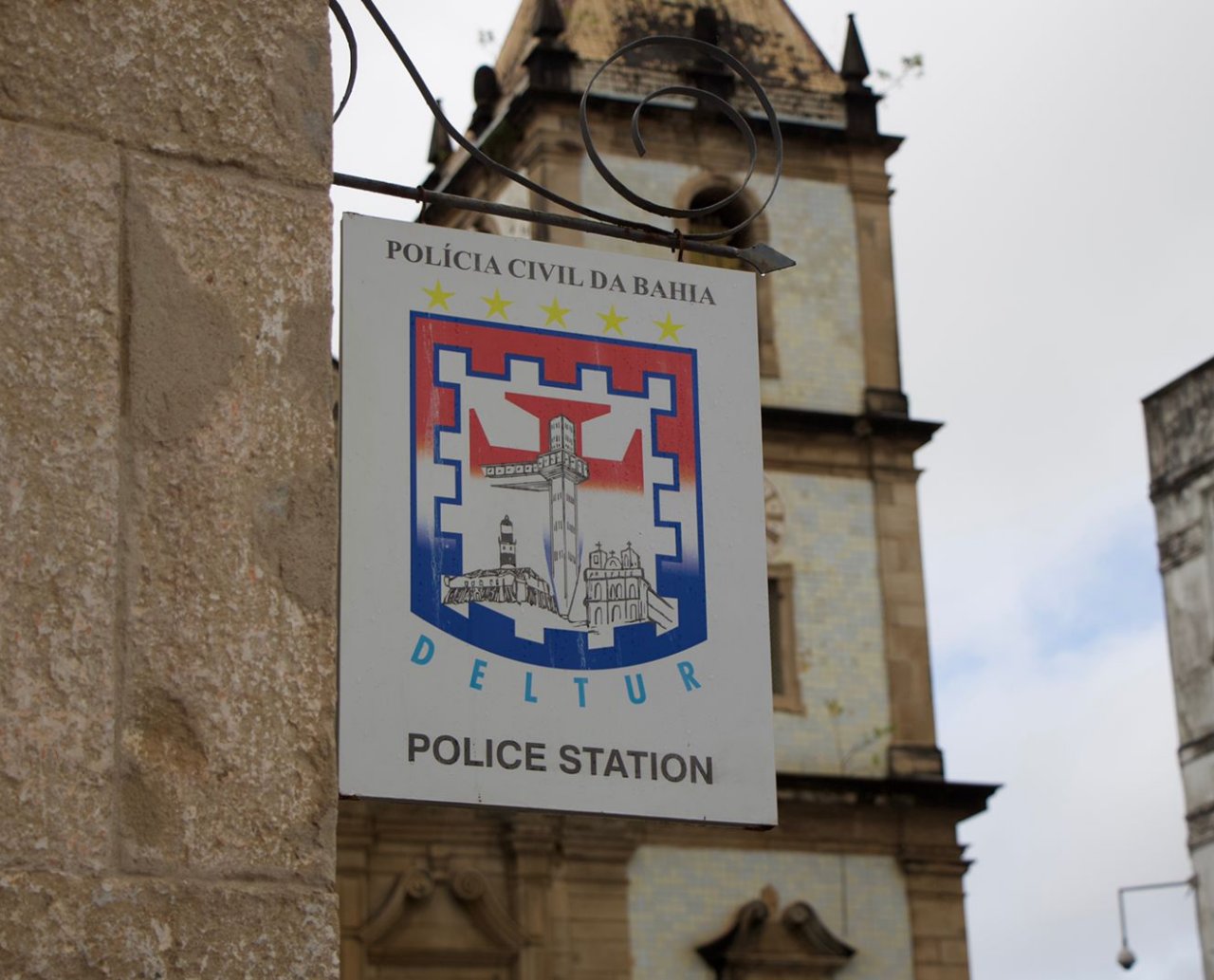 Suspeito de cometer série de furtos no Centro Histórico de Salvador é localizado no Terreiro de Jesus