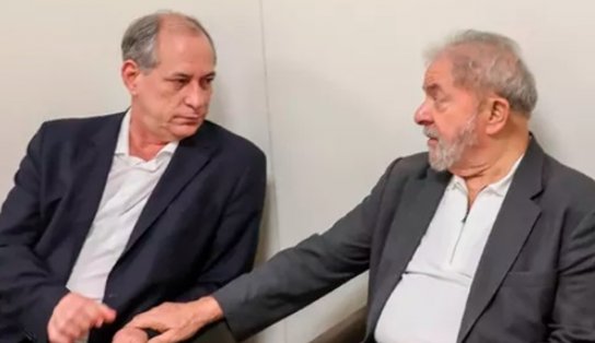 Ciro diz que Lula é ‘negacionista’; "nega a política e a democracia"