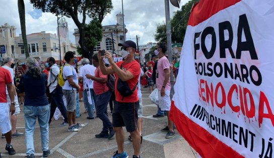 Salvador: manifestantes se reúnem no Campo Grande em protesto contra Bolsonaro; veja fotos