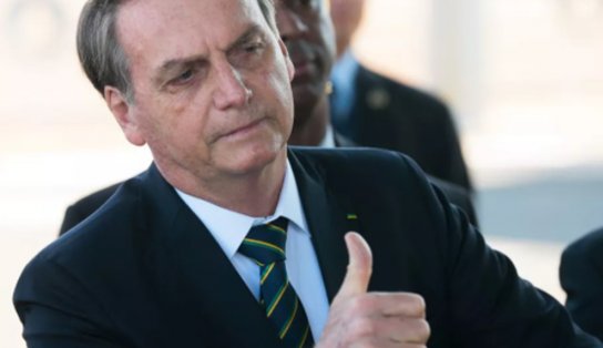 'Replay': ONG denuncia Bolsonaro a tribunal internacional por 'crimes contra a humanidade'