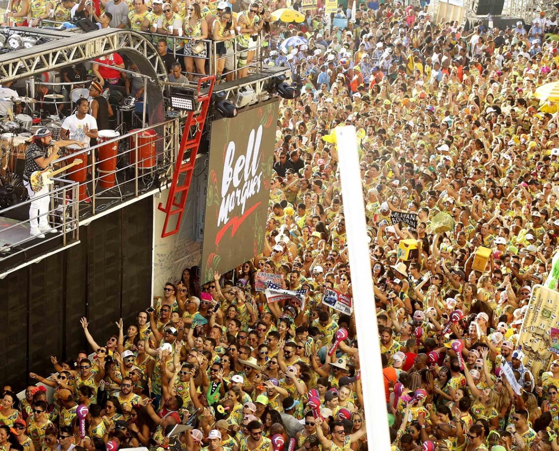 Mesmo sem definição sobre Carnaval, blocos são chamados para cadastro em Salvador; Bruno diz que folia momesca e Réveillon estão planejados