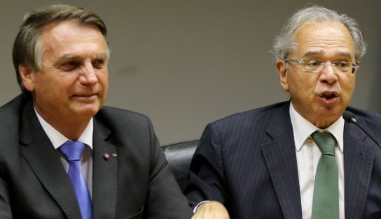 Guedes decide ficar no governo e faz pronunciamento com Bolsonaro; "não faremos nenhuma aventura"