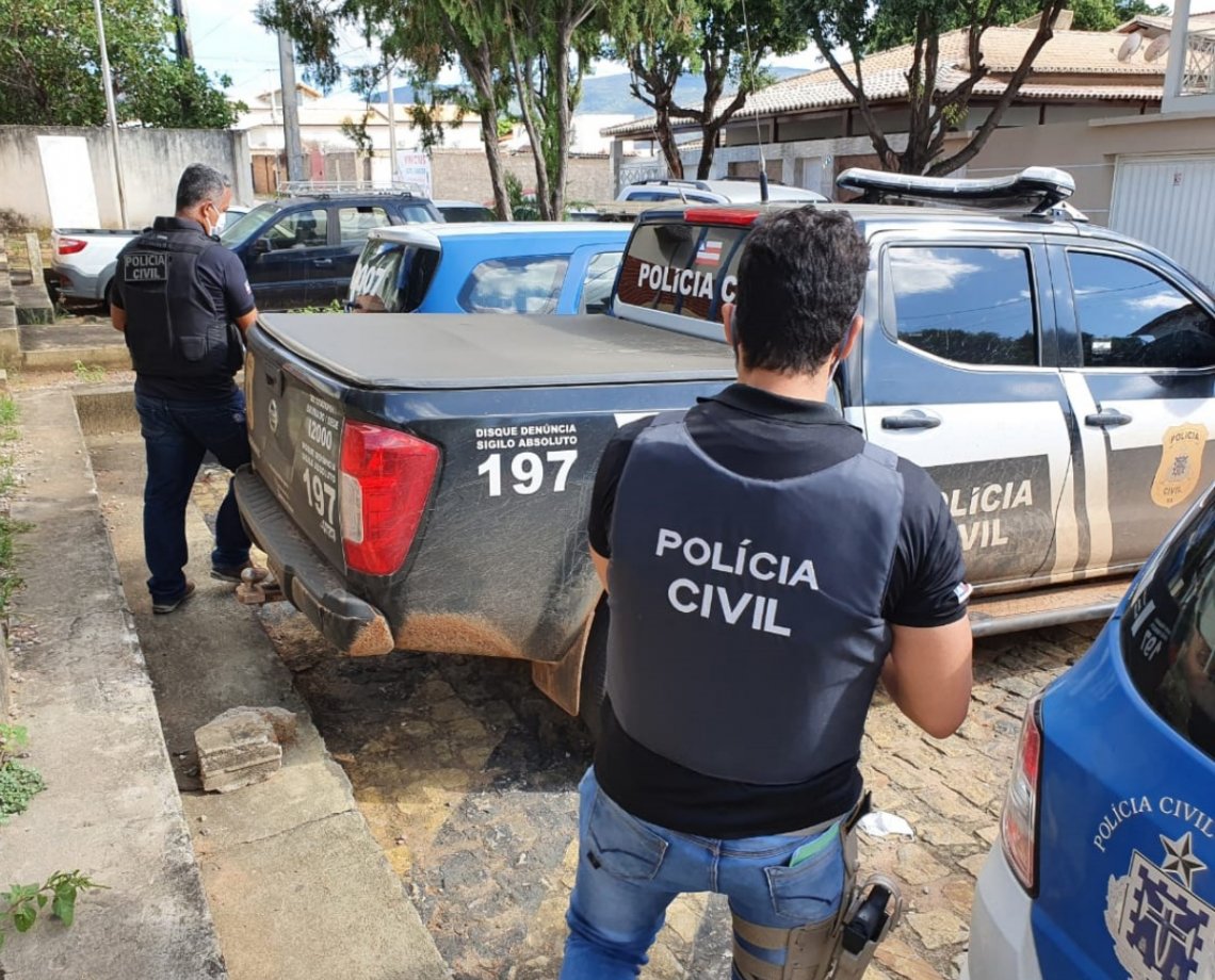 Adolescente é obrigada a fazer sexo com namorado da mãe após ele ameaçar as duas de morte na Bahia
