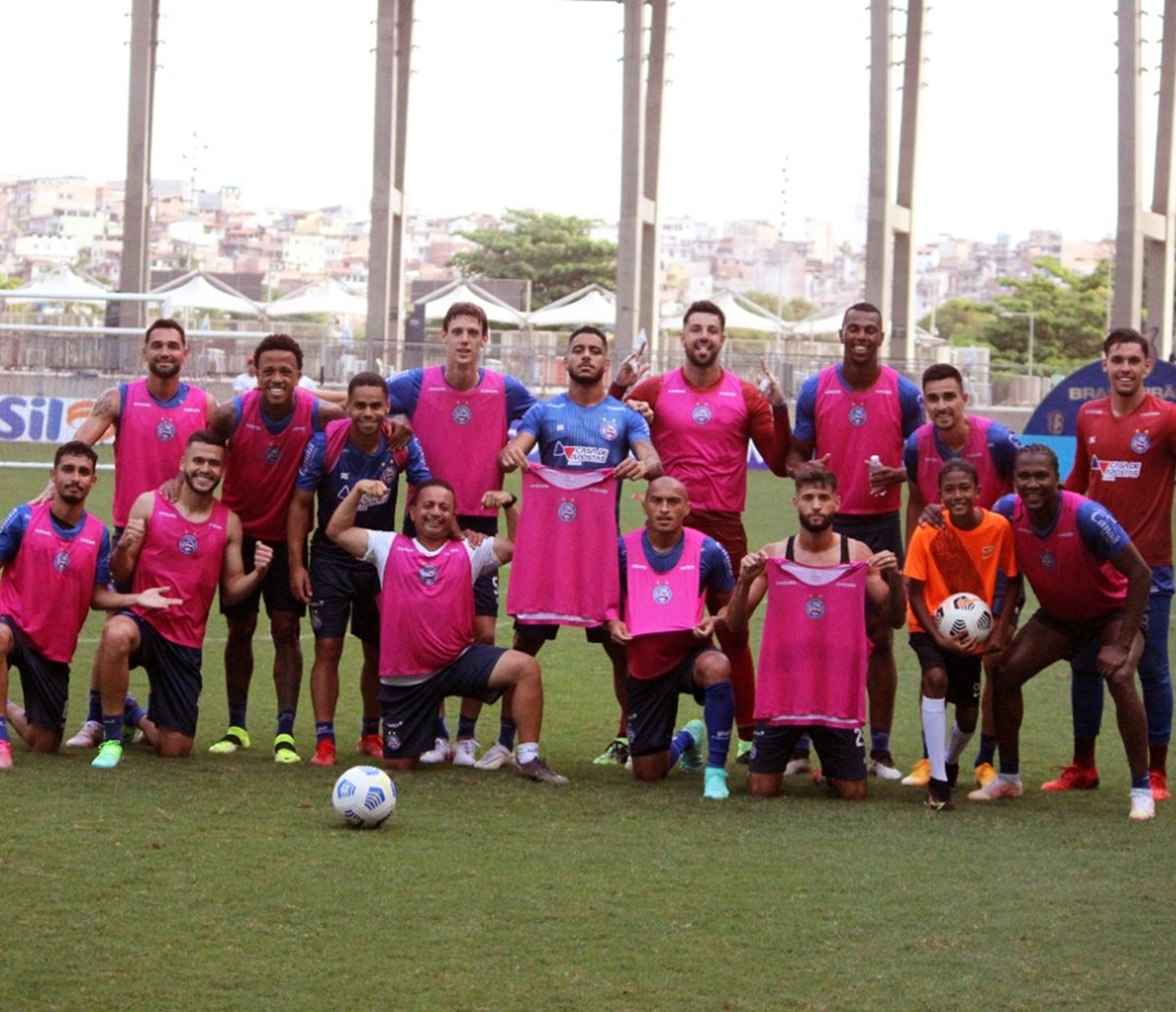 Para fugir do Z4, Bahia recebe Chapecoense na Arena Fonte Nova