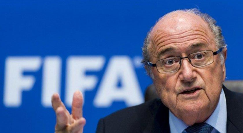 Joseph Blatter ganha eleição e emenda 5º mandato na FIFA