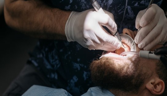 Precisando cuidar dos dentes? Confira locais com atendimento odontológico gratuito em Salvador