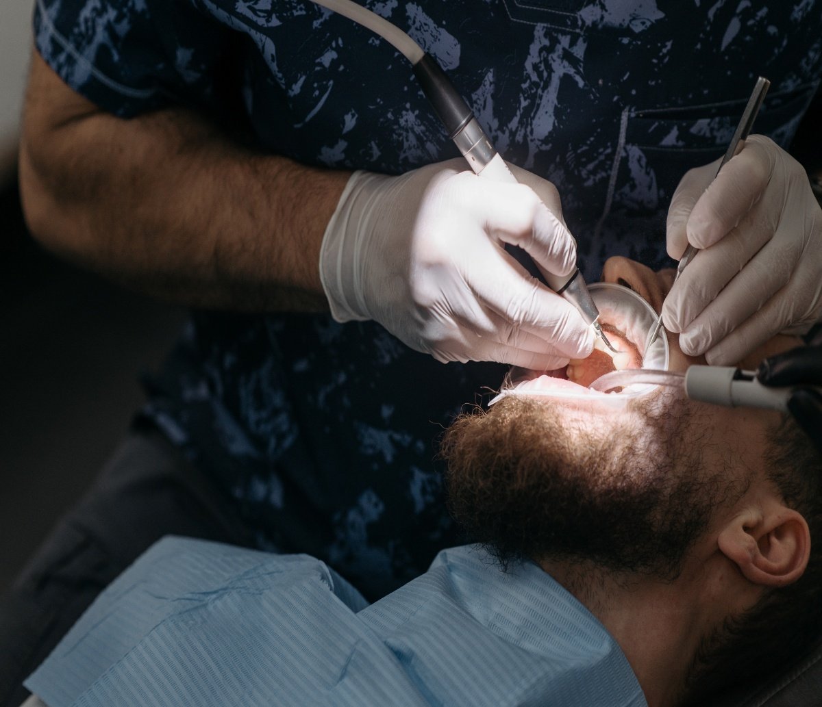 Precisando cuidar dos dentes? Confira locais com atendimento odontológico gratuito em Salvador