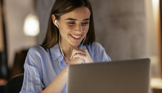 Bolsa de valores brasileira oferece curso gratuito para iniciante no mercado de ações