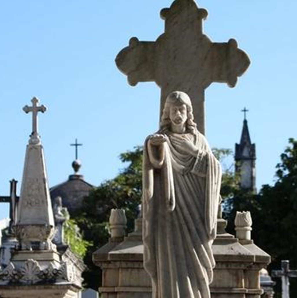 Arquidiocese de Salvador divulga cronograma de missas em igrejas e cemitérios neste feriado de finados; confira