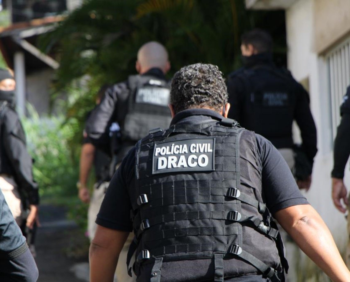 Suspeito de integrar quadrilha de sequestradores &eacute; preso na regi&atilde;o de Placafor