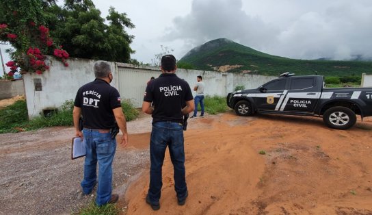 Casal é procurado pela polícia por fazer live com cenas de estupro de vulnerável na Bahia