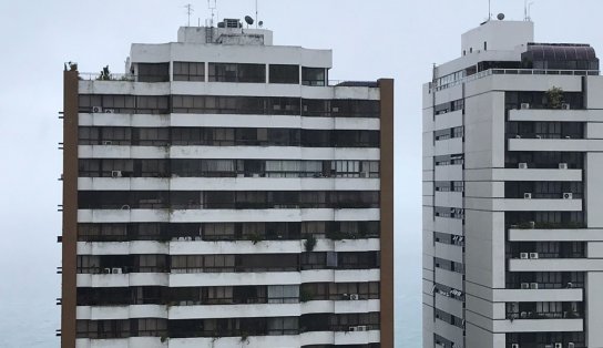 O tempo virou! Frente fria chega em Salvador e ventos podem ultrapassar 60 km/h; Prefeitura espera alagamentos