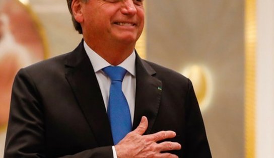 Bolsonaro coloca em dúvida filiação ao PL : "Quer saber a data (do nascimento) da criança se eu nem casei ainda"