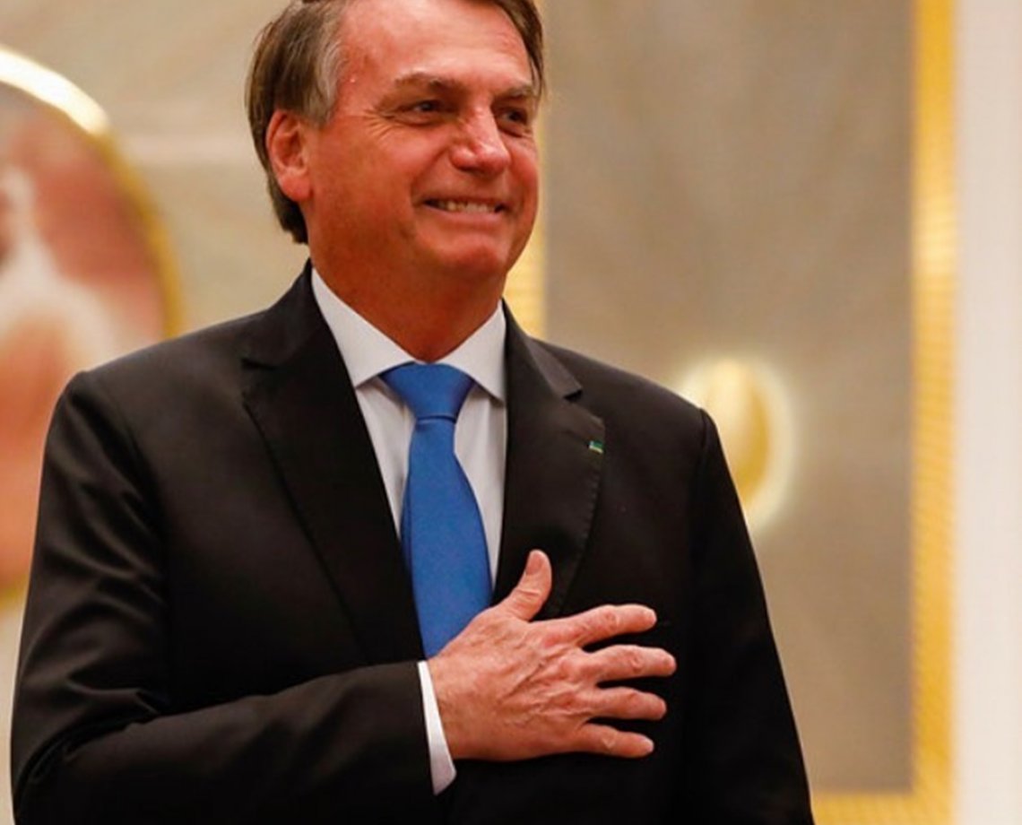 Bolsonaro coloca em d&uacute;vida filia&ccedil;&atilde;o ao PL : "Quer saber a data (do nascimento) da crian&ccedil;a se eu nem casei ainda"