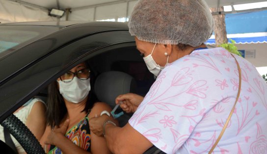 Cronograma da vacinação: Salvador aplica 1ª, 2ª e 3ª dose da vacina contra a Covid-19 nesta terça-feira