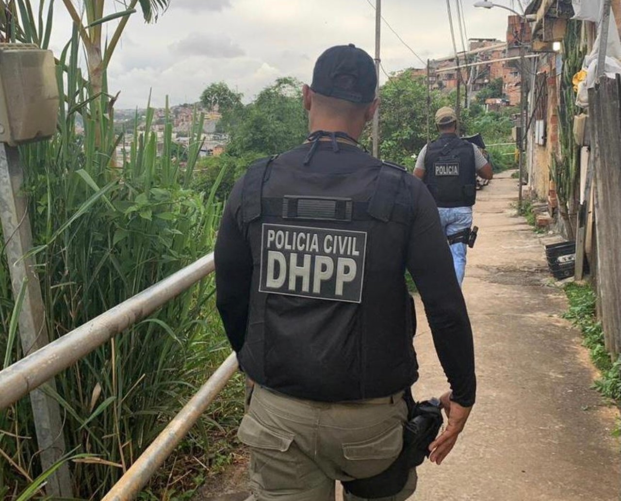  Em menos de 24 horas, polícia prende suspeito de executar mulher debaixo de viaduto na Estação da Lapa, em Salvador