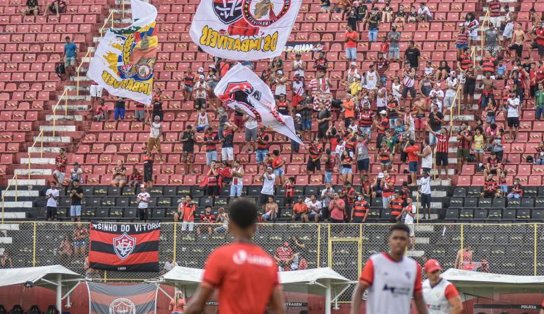 Com presença da torcida no Barradão, Vitória finaliza preparação para decisão contra o CRB