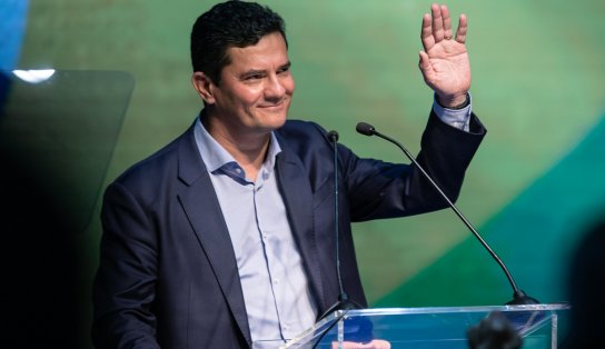 Moro ultrapassa Ciro e se torna maior adversário de Lula e Bolsonaro em 2022, aponta pesquisa; petista vence em todos os cenários