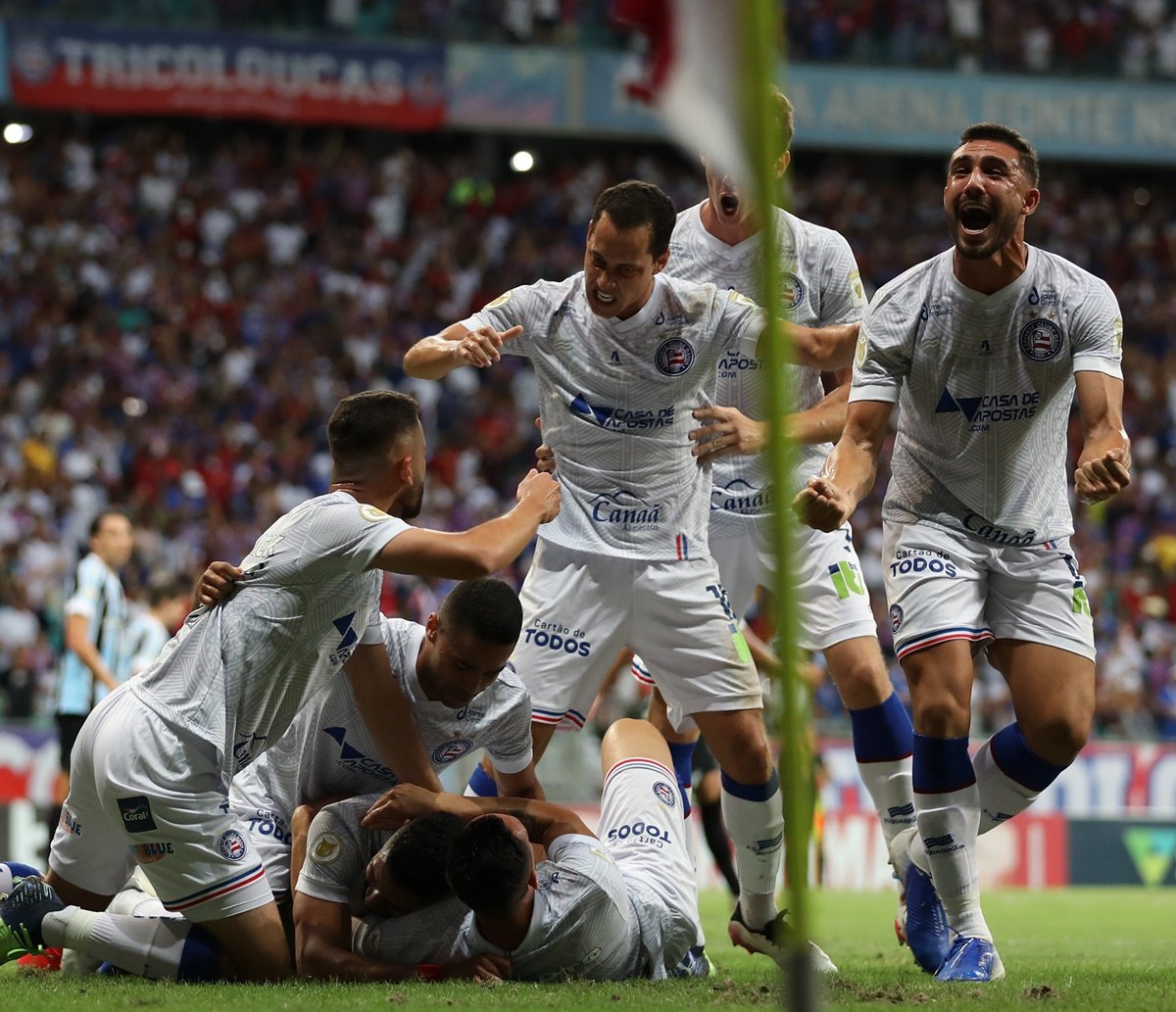 Após vitória sobre o Grêmio, chances de rebaixamento do Bahia diminuem e chegam a 26,9%