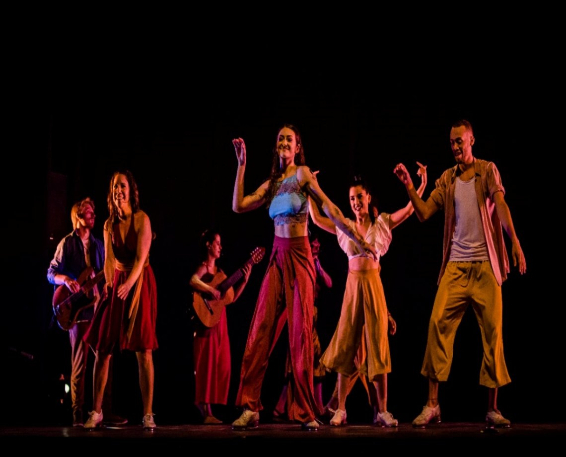 Teatro Vila Velha terá espetáculo com dança, música e elementos visuais em dezembro