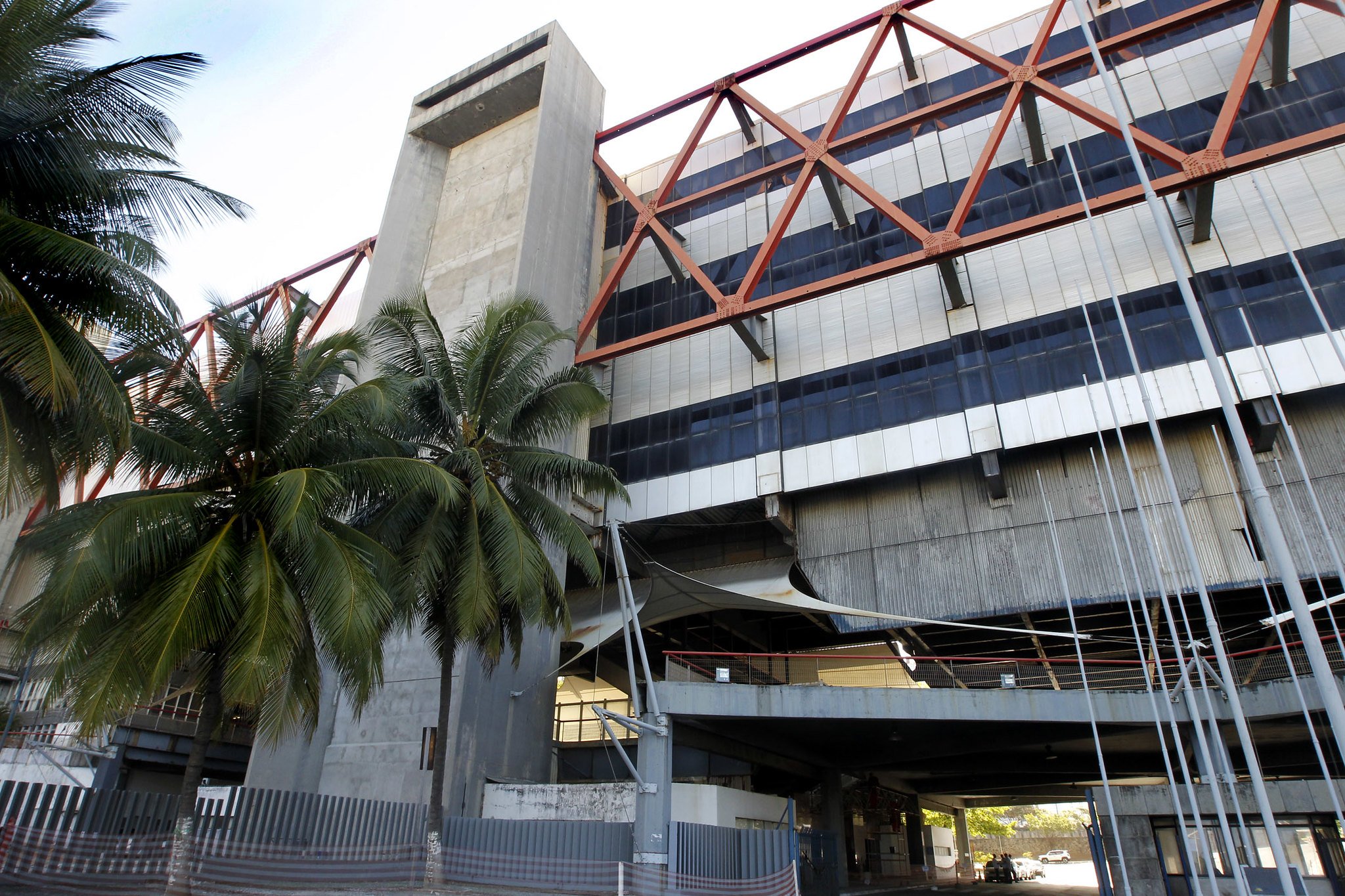 Após adiamento, alienação do antigo Centro de Convenções e outros imóveis deve ser votada nesta quinta pela AL-BA