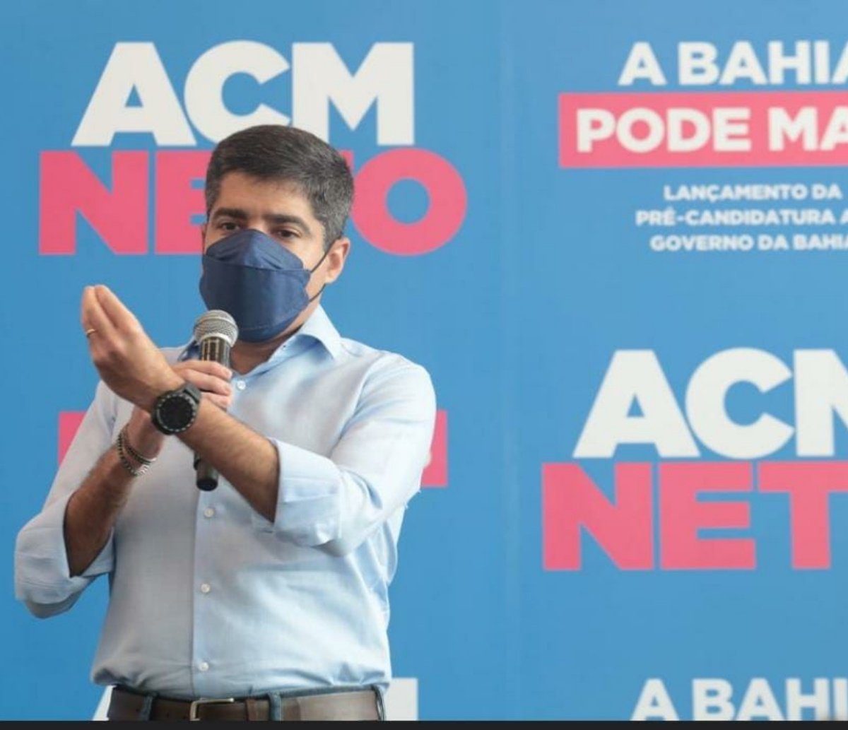 Com "ACM, meu amor", Neto lança candidatura ao Governo e pede cautela na nacionalização da eleição; "não acreditava que Bolsonaro seria presidente"