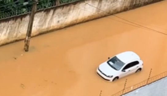 'Toda chuva é isso, mas hoje piorou': alagamentos e deslizamentos de terra são registrados em Salvador; vídeos