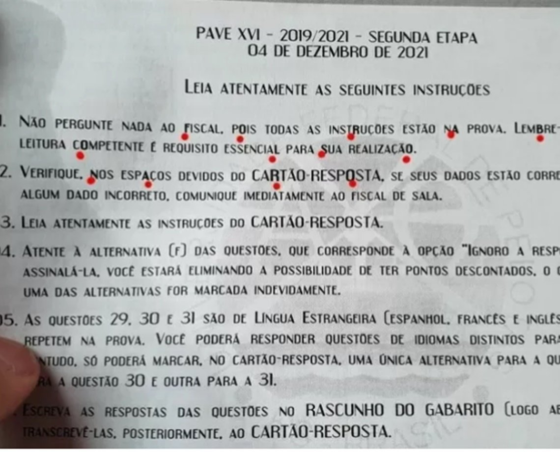 Mensagem subliminar? Vestibular de federal tinha caracteres em negrito formando "fora Bolsonaro" na primeira página