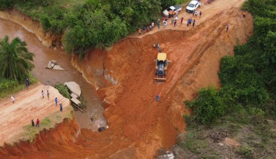 Governo conclui ações emergenciais em trecho da BA-284 entre Itamaraju e o distrito de Pau D'Alho, no Extremo Sul da Bahia