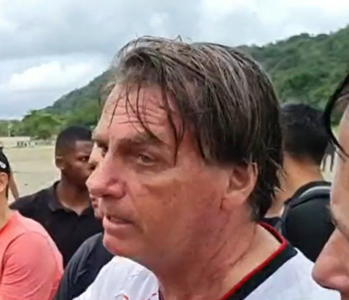 "É inacreditável o que a Anvisa fez", diz Bolsonaro sobre aprovação de vacina para crianças de 5 a 11 anos 