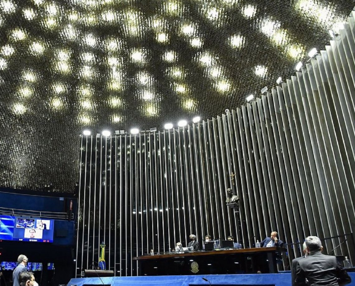 Or&ccedil;amento de quase R$ 5 trilh&otilde;es para 2022 &eacute; aprovado pelo Congresso Nacional; mat&eacute;ria segue para san&ccedil;&atilde;o presidencial
