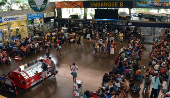 Rodoviária de Salvador tem movimentação intensa às vésperas dos festejos de Natal; veja vídeo