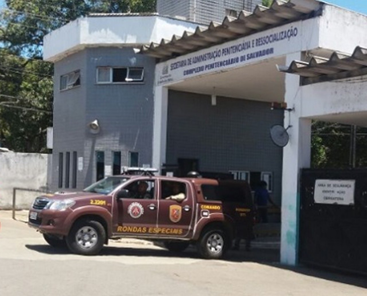 Pelo menos quatro internos fogem do Presídio Salvador, no Complexo da Mata Escura; 