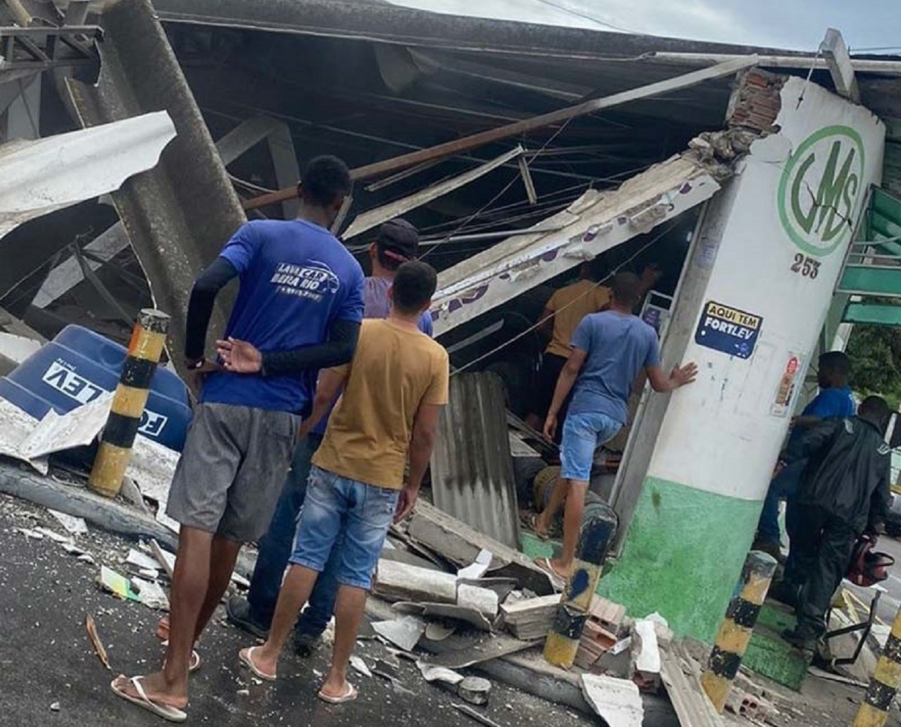 Três pessoas têm mortes confirmadas em tragédia provocada por motorista bêbado em Jacobina; cinco estão no hospital