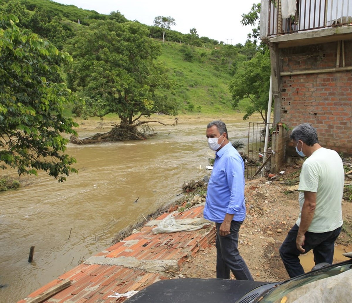 Rui Costa homologa situação de emergência em 11 cidades atingidas por fortes chuvas; veja