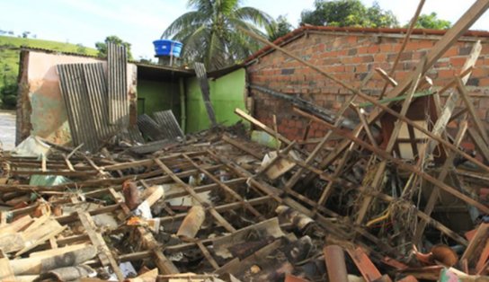 Chuvas avançam no país e deixam ao menos 31 mortos na Bahia e Minas Gerais