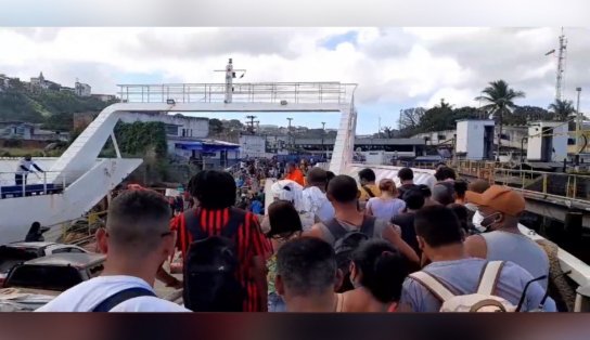 Movimento no Terminal de Bom Despacho é intenso no retorno do feriado de Réveillon; confira horários de travessia do ferry-boat 