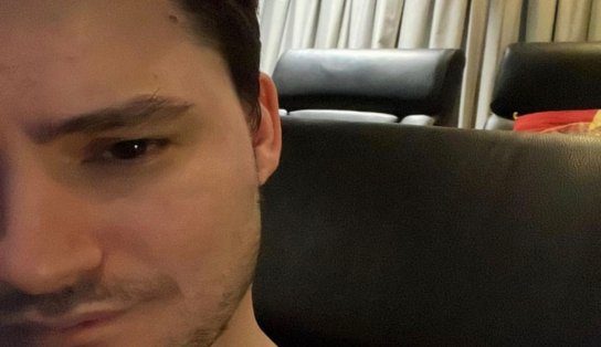 Youtuber Felipe Neto faz desabafo e diz que está com depressão: "Estou no fundo do poço"