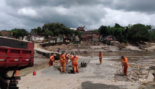 Tráfego de veículos é liberado na Ponte sobre o Rio Pardo, na BA-634; outros 69 trechos baianos ainda são monitoradas