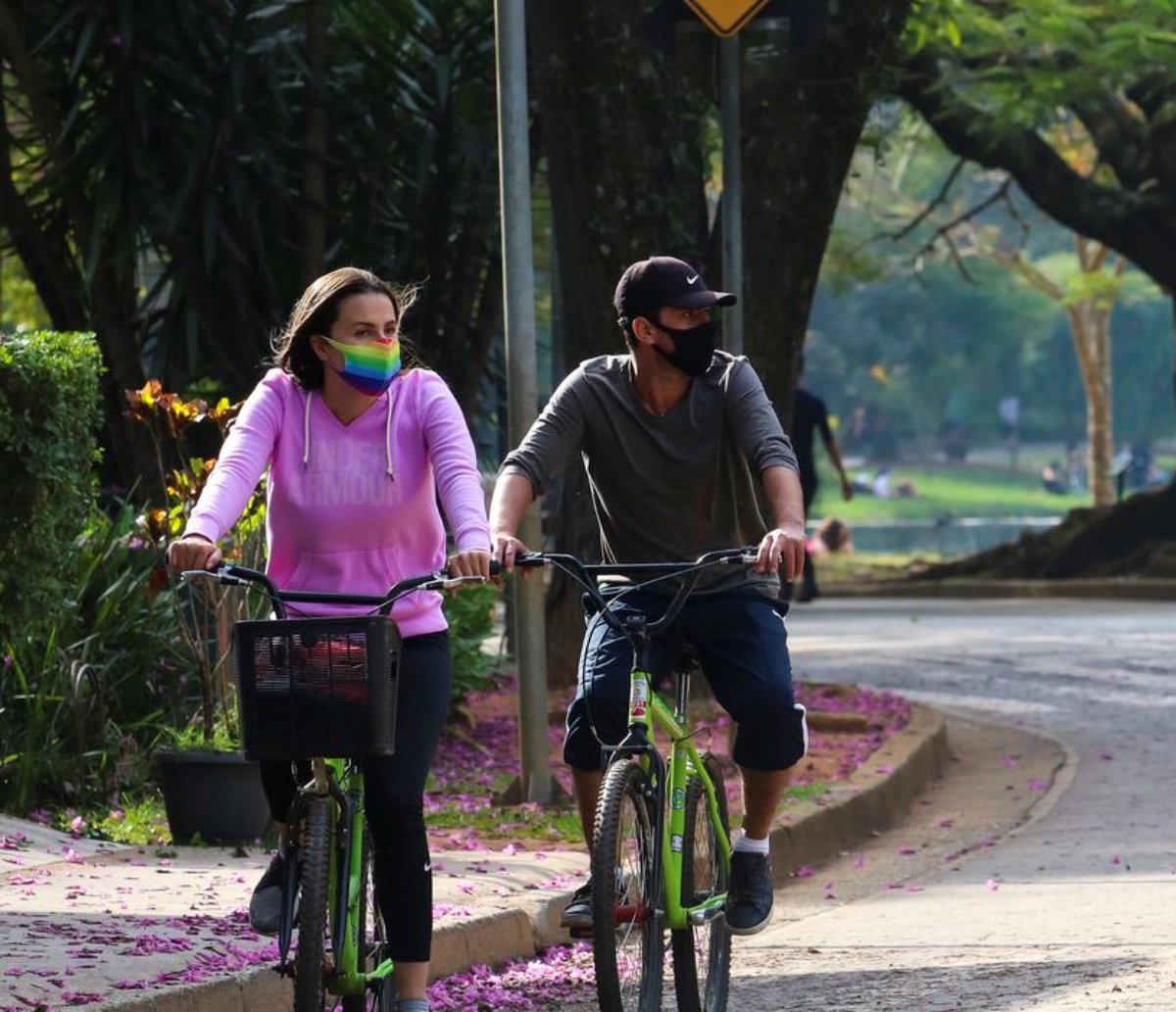 Máscaras não afetam respiração ou trazem risco à prática de exercícios, afirma pesquisa da USP