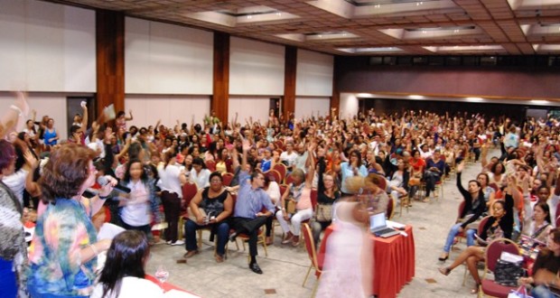 Professores da rede municipal decidem realizar paralisação de 48h na próxima semana