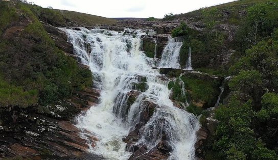 Chuvas em Minas Gerais elevam nível do São Francisco e ameaçam cidades baianas