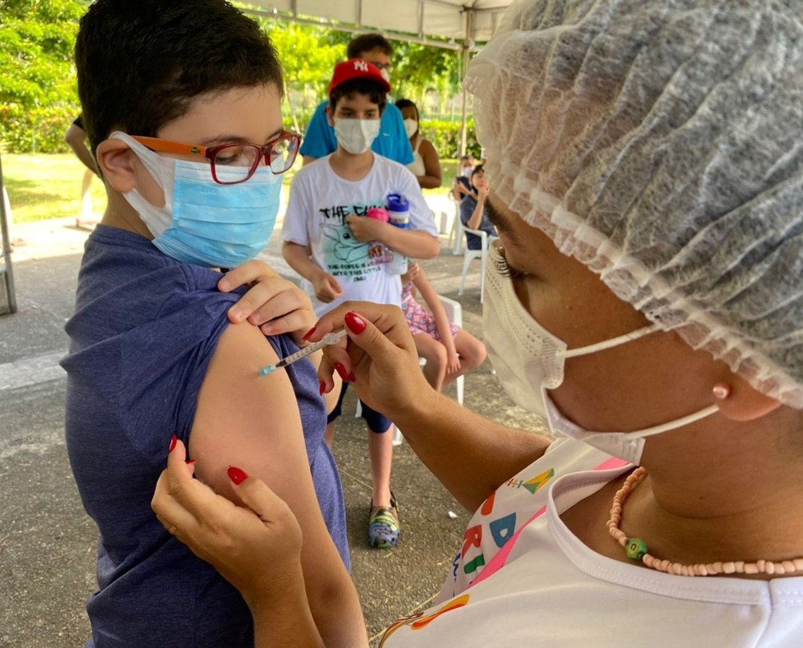 Salvador: vacinação contra Covid-19 contempla crianças de 8 a 11 anos nesta terça-feira; entenda a estratégia