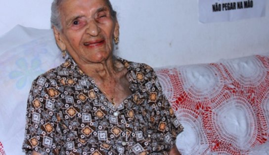 Mulher mais velha do Brasil morre aos 116 anos na Bahia; ela sentia dores no corpo, mas estava lúcida 